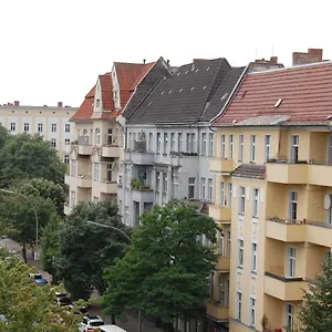 https://3-bedroom-apartment-berlin.find-berlin-hotels.com